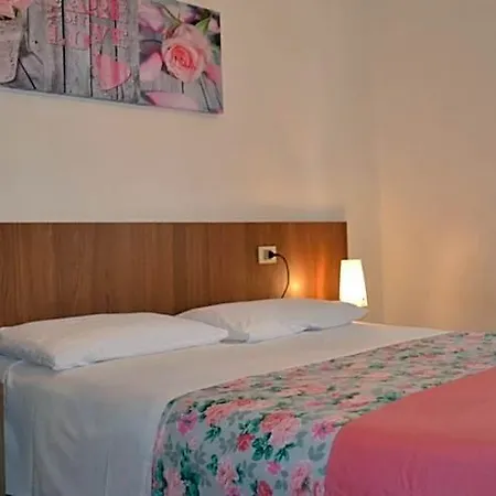 Hotel Bright Three-rooms With Terrace Close To The By Beahost Bibione