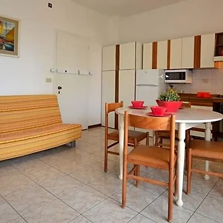 Bright Three-rooms With Terrace Close To The By Beahost